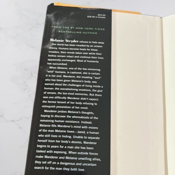 the host - Stephanie Meyer - Hardback - Picture 2 of 5